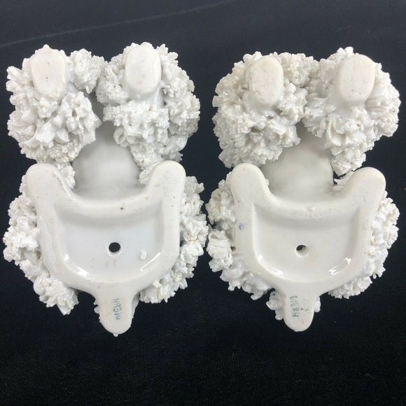 2 Vintage White Porcelain Spaghetti Poodle Dogs Wearing Green Beret Hat Figurine - Picture 12 of 12